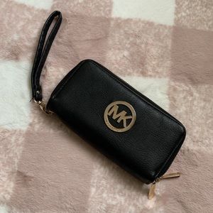 Michael Kors Knock Off Wallet